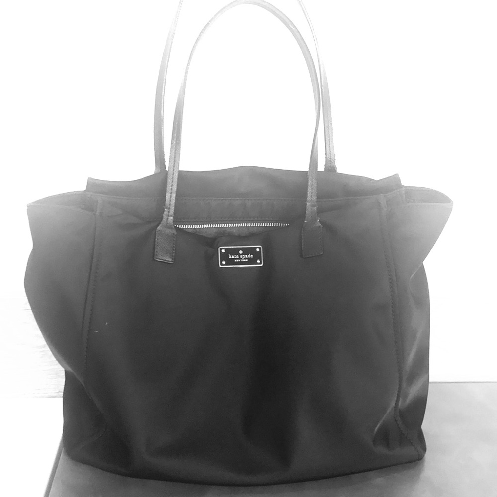 Kate Spade ♠️ Tote!!